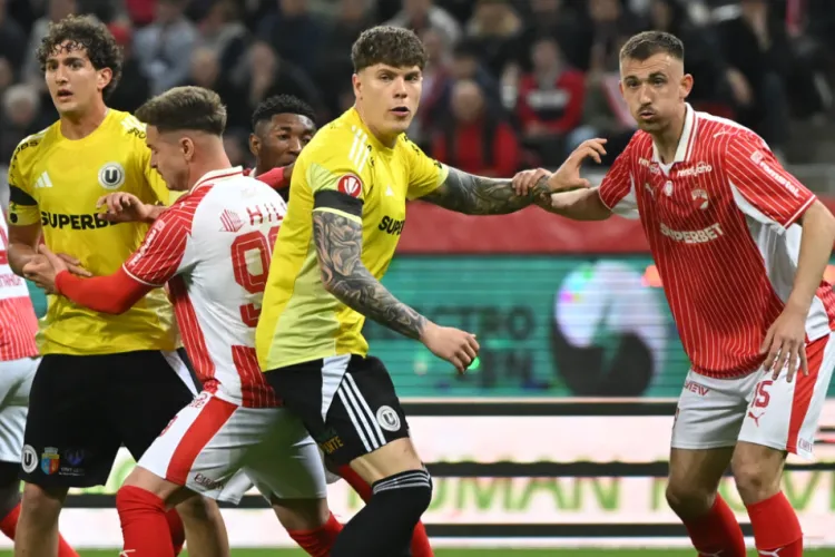 Scandal monstru după Dinamo - Universitatea Cluj. Gazdele acuză arbitrajul: „Penalty la Musi și fault în atac la golul lor”. Arbitrul ar fi fan FCSB