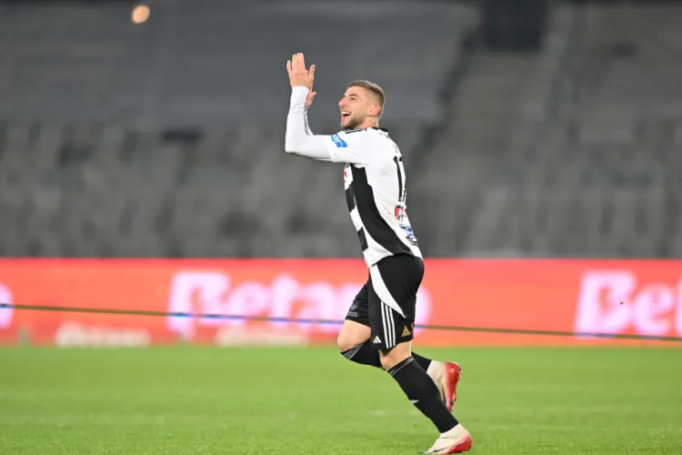 Licitația pentru „cel mai bun fotbalist” din România începe de la 1,5 milioane de euro. Un colos din Turcia se pregătește să înainteze oferta