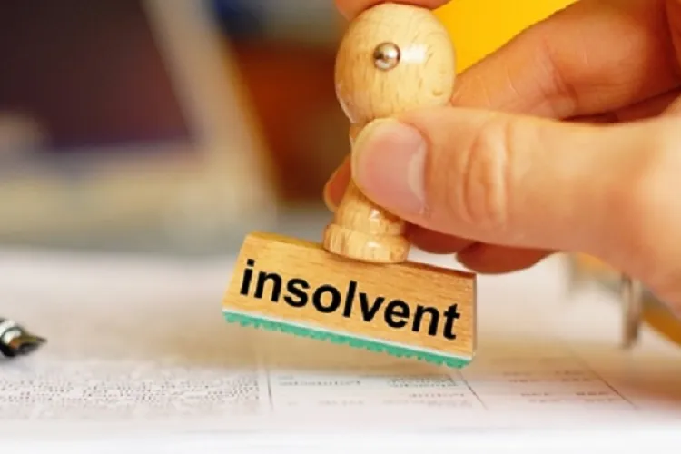 Insolvențele explodează în România! Aproape 1.900 de firme au căzut în primele 3 luni din 2026. Cluj-ul, pe locul 3 în țară