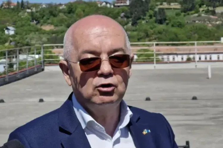 Revoltă într-un cartier din Cluj-Napoca! Emil Boc, pus la zid: „Orașul de 5 stele există doar în centru”