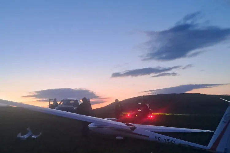 Planor semnalat online ca „prăbușit” la Mera, județul Cluj- Informațiile unui posibil „accident aviatic” nu se confirmă: „Nu am fost sesizați”