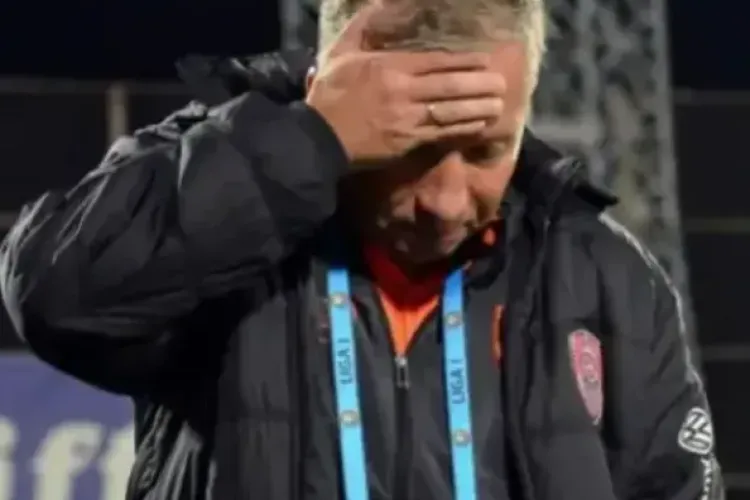 Vești despre starea lui Dan Petrescu, fostul antrenor de la CFR Cluj: „Va reveni mai puternic după problemele de sănătate”