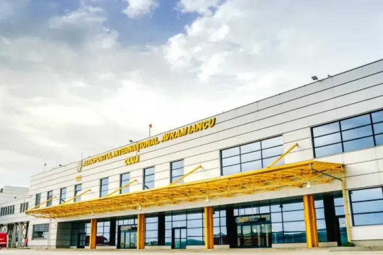 Scene revoltătoare în apropierea aeroportului din Cluj-Napoca! Se descarcă mobilier, lemne și legume direct pe stradă 