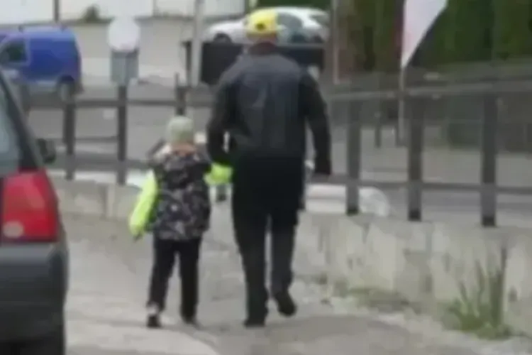 Pericol pe o stradă din Cluj-Napoca!  Părinții trag un semnal de alarmă: „Situația persistă de ani de zile”