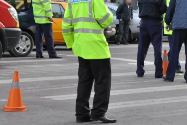 Adolescent clujean lovit pe trecerea de pietoni în seara asta, de un șofer de 19 ani. Tânărul a fost transportat de urgență la spital, în urma accidentului