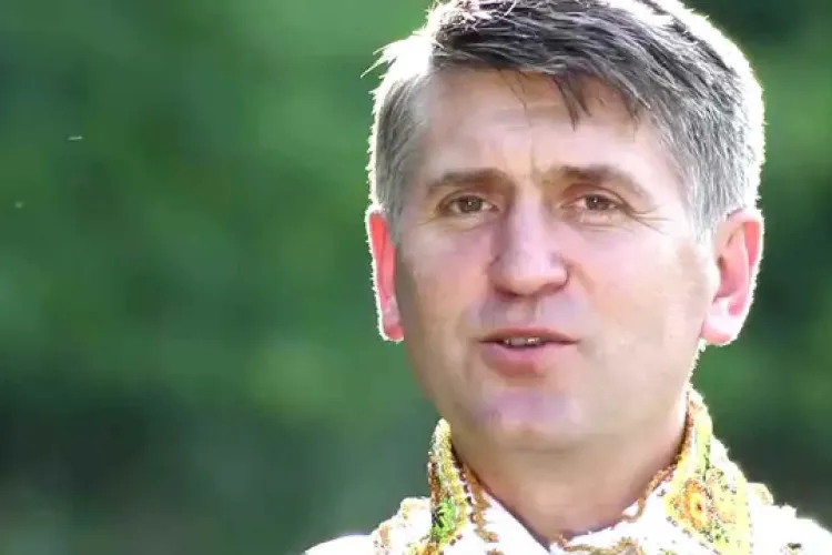 Cristian Pomohaci își face de cap în Ardeal. Controversarul fost preot a îmbrăcat sutana ilegal și „destramă familii”. Alertă în rândul preoților BOR