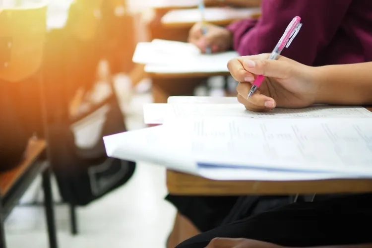 Calendarul complet pentru Bacalaureatul 2026 a fost publicat! Când încep înscrierile, când se dau probele și când află elevii rezultatele finale