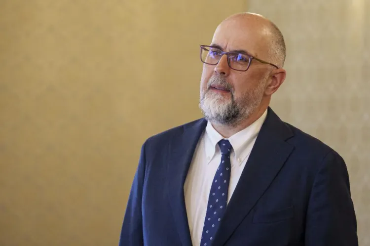 Kelemen Hunor le cere celor din PSD să rezolve haosul provocat după dărâmarea Guvernului Bolojan: „Cei care ați avut 281 de voturi să formați o majoritate”