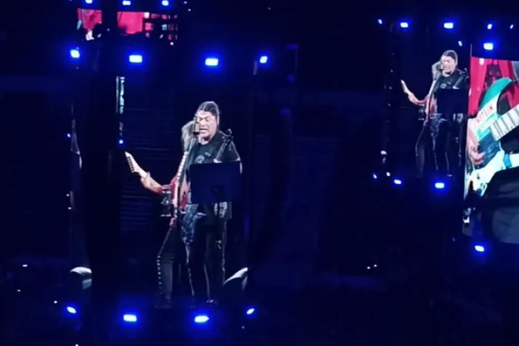 VIDEO. Metallica a cântat în română pe Arena Națională melodia de la Compact „Cine ești tu oare?”. Momentul a electrizat cei peste 40.000 de fani