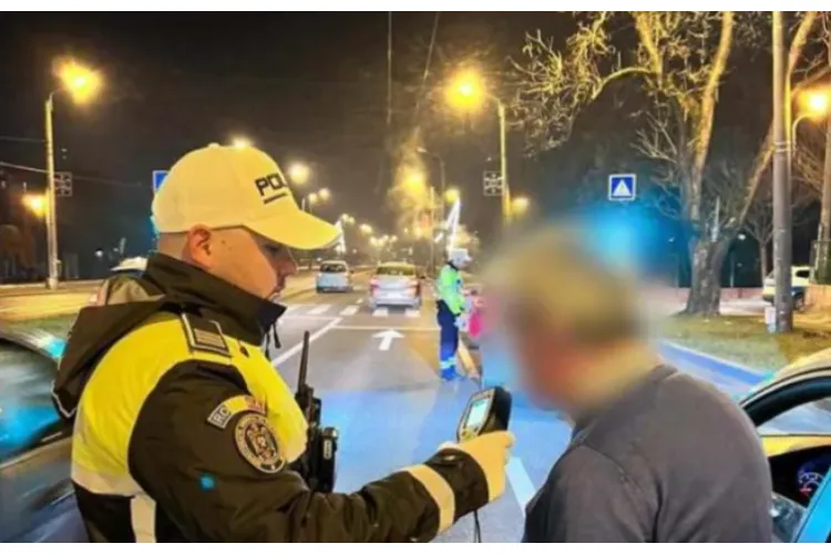 Scene incredibile în Cluj-Napoca! Un șofer rupt de beat a lovit o mașină, apoi a mai provocat un accident. Bărbatul a fost reținut de polițiști 