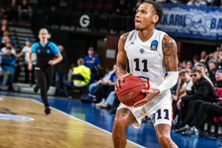 U-BT Cluj pierde calificarea, dar câștigă respectul Europei! Daron Russell a impresionat întreaga ABA League cu pasele sale spectaculoase