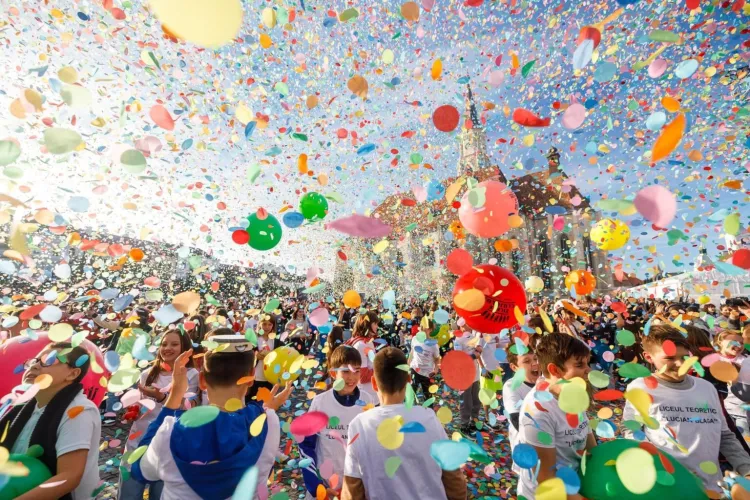 Zilele Clujului sunt aici! Toți clujenii sunt așteptați în centrul orașului pentru a sărbători: „No, Zilele Clujului 2026 au început!”