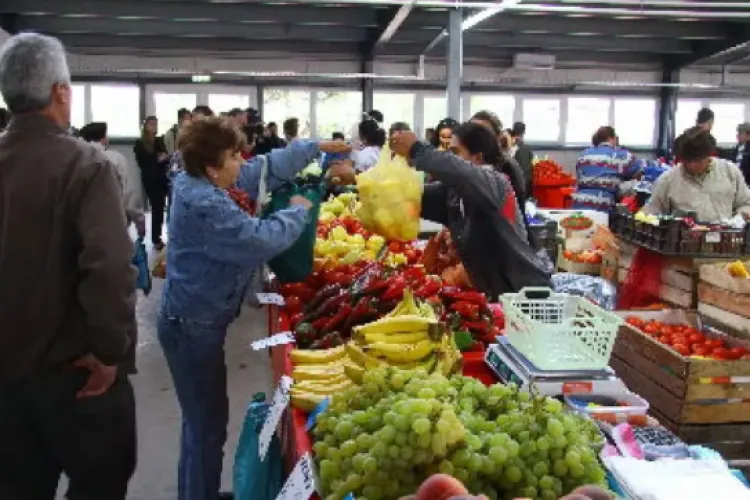 Pericol în Piața IRA din Cluj-Napoca! Clujenii trag un semnal de alarmă: „Există goluri și porțiuni surpate”