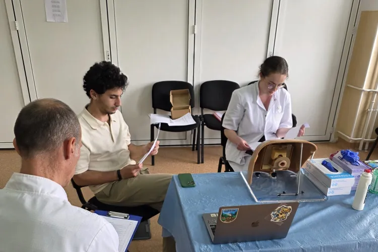 UMF Cluj pregătește viitorii medici ca în Franța! 50 de studenți, testați în scenarii reale: pediatrie, urgențe, chirurgie și comunicare cu pacientul