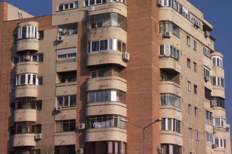 Dezastru pentru proprietarii din Cluj? Piața de vânzări s-a prăbușit complet! Fenomenul masiv care a lovit cartierele Mănăștur, Mărăști și Centru