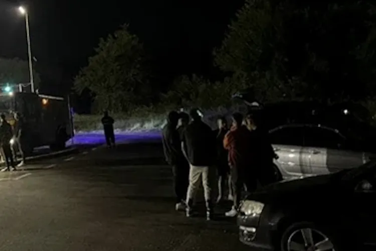 Clujenii au parte de un coșmar seară de seară din cauza unui grup de șoferi! Drifturi chiar în fața blocului: „Nu mai putem ormi cu geamurile deschise”