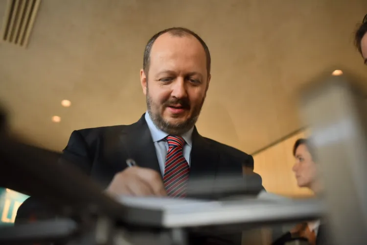 Profesorul clujean Adrian Papahagi, dezgustat de haosul politic din țara noastră: „Politica nu e pentru oameni ca mine. Am încetat să mai susțin pe cineva”