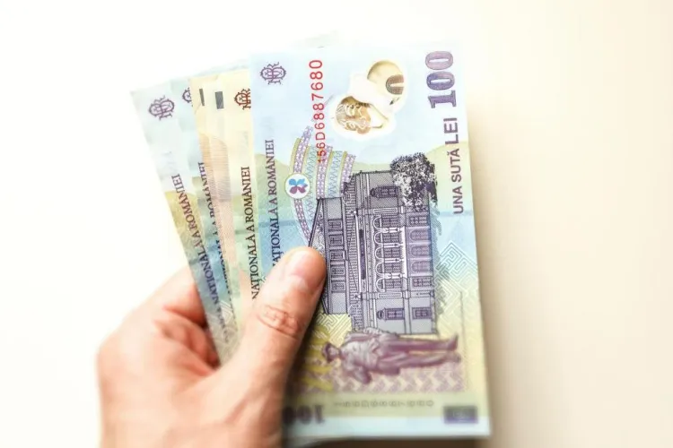 România importă cu miliardele, dar deficitul comercial s-a redus cu 7%! Ce arată datele INS după primele patru luni din 2026
