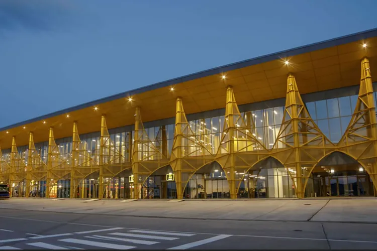 Aeroportul Cluj pregătește investiții de peste 112 milioane de lei! Bugetul pe 2026 estimează venituri de 234 de milioane și un profit de 12,5 milioane
