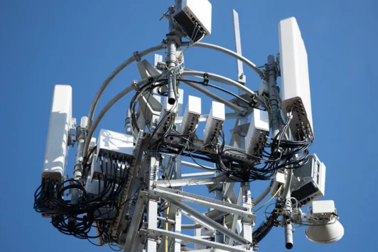 Premieră într-o localitate din județul Cluj! Semnalul 5G a fost introdus și va ajunge la toți oamenii. Specialiștii anunță viteze mult mai mari la internet