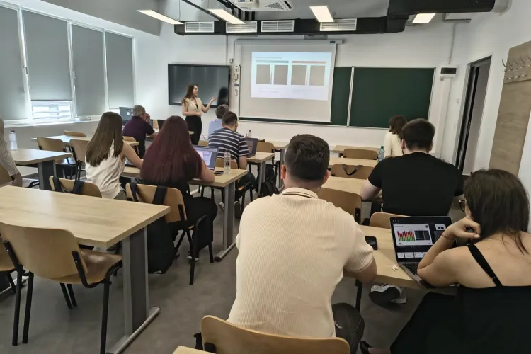Aproape o sută de proiecte într-o singură zi la Cluj-Napoca! Studenții UTCN și UBB și-au arătat ideile la o conferință de excepție