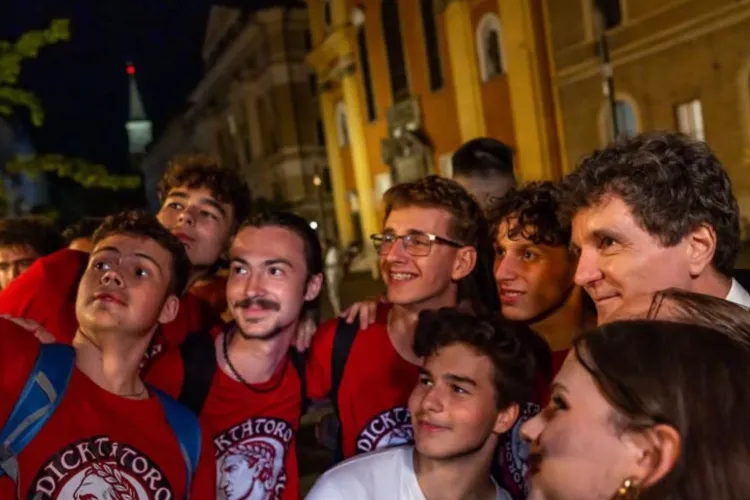 „Pasul 1, pasul 2, pasul 3”: Nicușor Dan a dat explicații directe la Cluj despre cum ia deciziile ca președinte al României