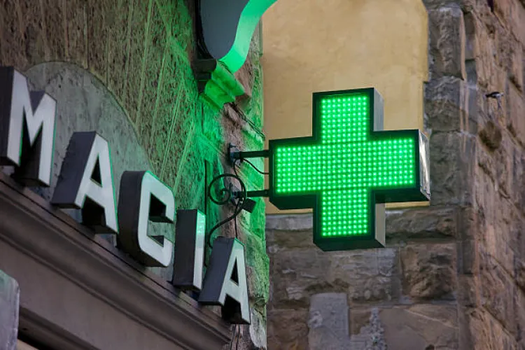 Farmaciile din Cluj, transformate în puncte de prim ajutor în caniculă: 351 de unități din 65 de localități, pregătite să-i ajute pe cetățeni