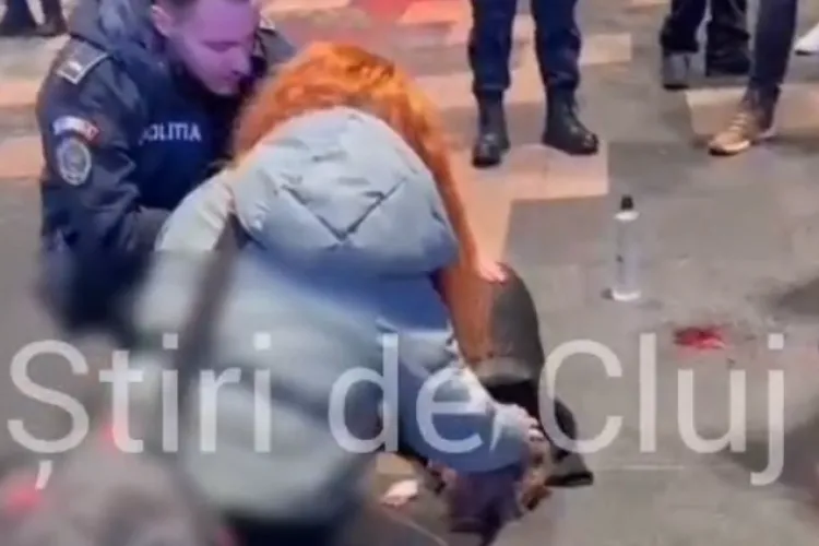 VIDEO. Adolescentul care a bătut crunt un tânăr și l-a lăsat lat la Iulius Mall scapă ieftin! Ancheta declanșată după imaginile publicate de Știri de Cluj