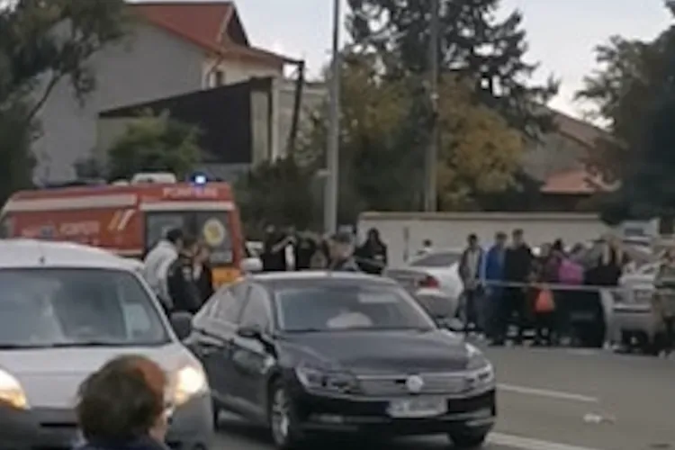 Accident grav în Cluj! Un bărbat a fost lovit de o mașină: Victima a primit îngrijiri medicale și a fost transportată la spital
