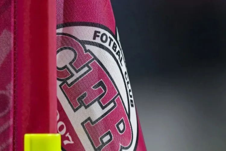 CFR Cluj primește o gură de oxigen înaintea noului sezon. Banii din drepturile TV vin într-un moment critic pentru „feroviari”, amenințați cu excluderea