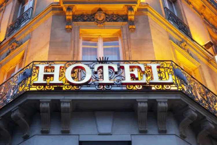 Un nou hotel la intrarea în Cluj? Proiectul cu showroom și spații pentru afaceri ajunge pe masa Consiliului Local. Va avea cinci etaje