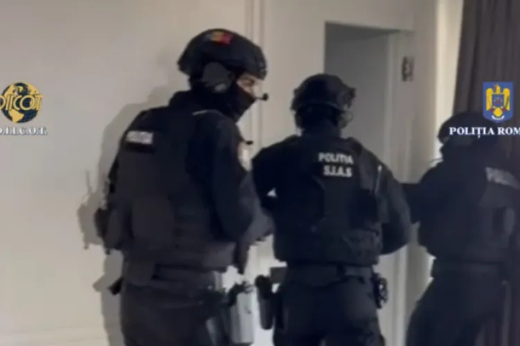Percheziții DIICOT în toată țara: Polițiști clujeni, printre cei care au dat lovitura unei grupări de fraudă cu prejudiciu de peste 2 milioane de euro
