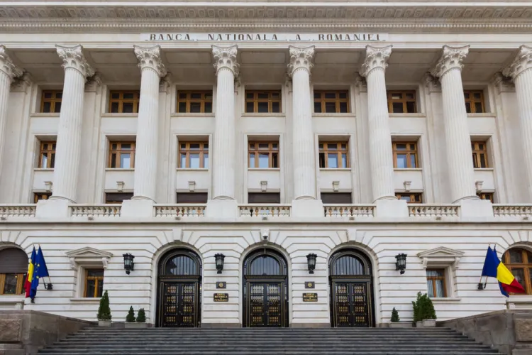 Alertă la BNR: rezervele valutare ale României s-au topit cu 558 de milioane de euro într-o singură lună! Cât mai avem în vistierie