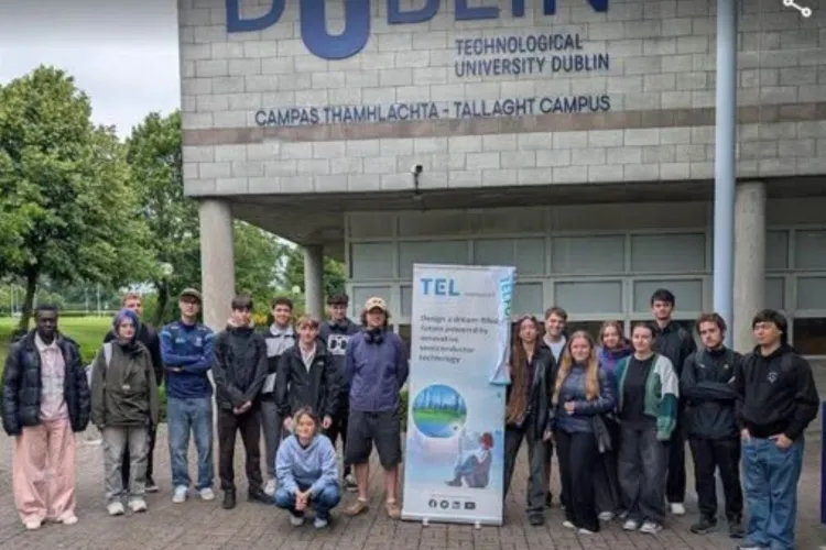 Studenții UTCN au transformat idei în prototipuri de ultimă generație! Experiență internațională și tehnologie de vârf la tabăra SensateX 2.0