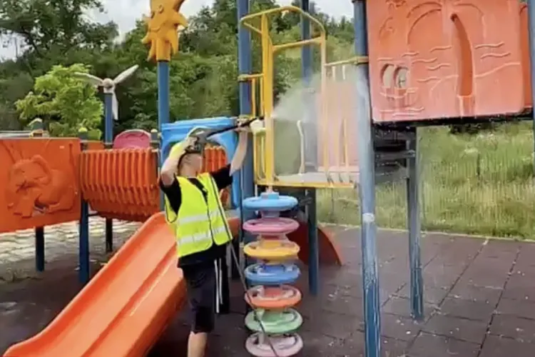 VIDEO. Se schimbă ceva în parcurile din Florești! Primarul Bogdan Pivariu a transmis un mesaj important pentru toți locuitorii comunei, chiar acum