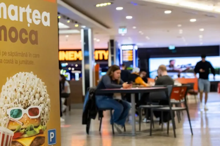 Marțea Moca revine la Iulius Mall Cluj! O zi plină de oferte 1+1 gratis, deserturi mai mari și surprize pentru clienți pe 14 iulie