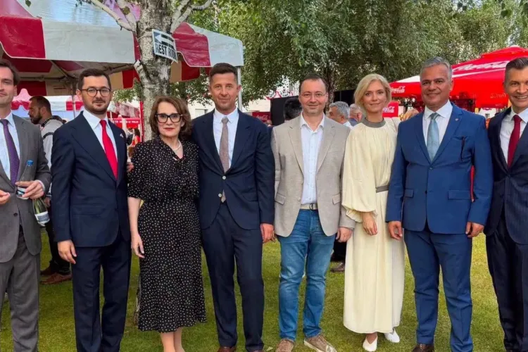 Lovitură pentru PNL și Ilie Bolojan! Tribunalul București suspendă toate hotărârile Congresului Extraordinar, inclusiv noua conducere și noul statut