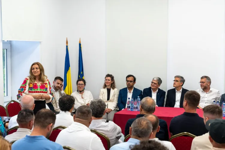 Reprezentanții Băncii Mondiale au ajuns la Cojocna. Comuna intră în cursă pentru un proiect de 5 milioane de euro care va schimba agricultura din zonă