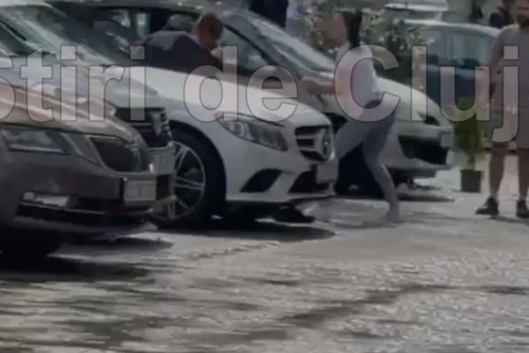 Bătăușii de la Sigma Shopping Center, reținuți de polițiști după imaginile publicate de Știri de Cluj: S-au bătut ca în Vestul Sălbatic