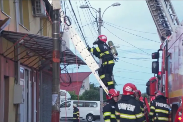 ISU Cluj sărbătorește 90 de ani de istorie și sacrificiu! Mesaj emoționant transmis de pompieri: „Curajul și devotamentul au rămas aceleași” - VIDEO