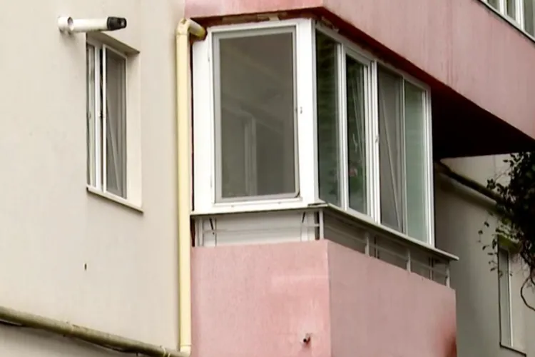Fapta șocantă în plină stradă la Cluj-Napoca! Un bărbat s-a autosatisfăcut de la balcon de față cu mai mulți minori: Era cunoscut în cartier că face asta