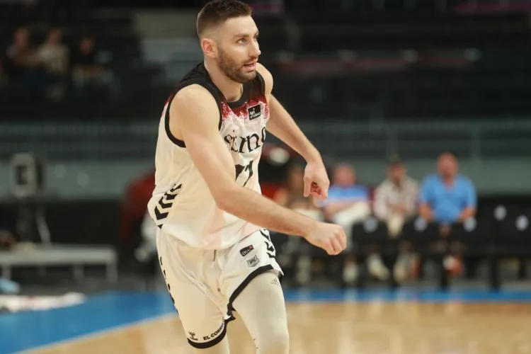 Un jucător crescut pentru marile scene ale Europei ajunge la Cluj! Kristian Kullamäe este noul transfer al U-BT: Acesta vine cu cifre impresionante