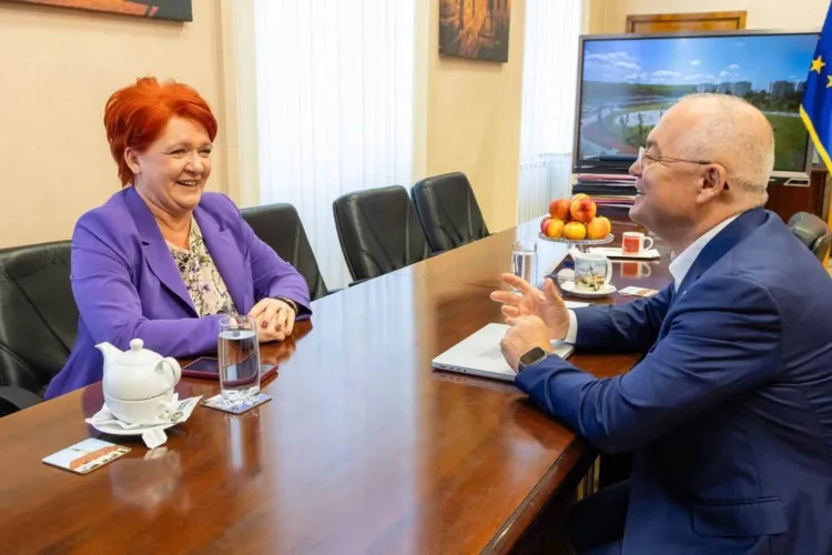 Clujul și Apahida își unesc forțele pentru marile proiecte ale zonei metropolitane! Trenul metropolitan, centura și transportul, printre discuții