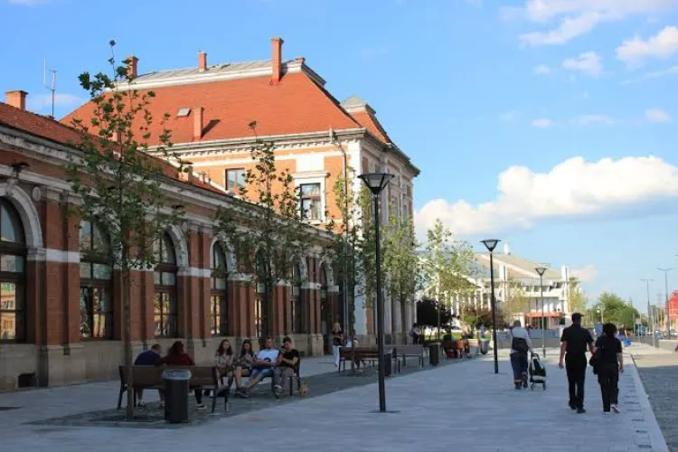 Contract gigant semnat chiar la Cluj: CFR călători bagă sute de milioane de lei în siguranța trenurilor și modernizarea semnalizării feroviare din zonă