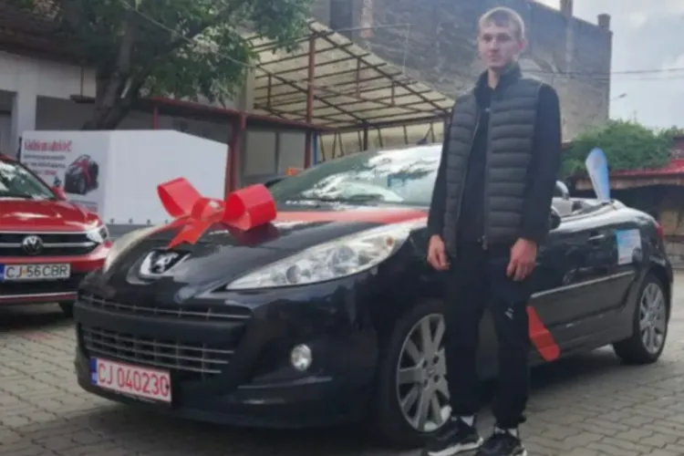 Școala de șoferi din Cluj unde poți câștiga un Cabriolet după ce iei permisul. Metode moderne de pregătire și proiecte dedicate viitorilor șoferi