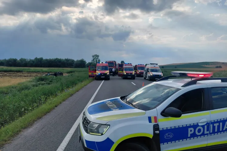 Apar noi detalii despre accidentul grav de lângă Huedin. IPJ Cluj explică cum s-a produs răsturnarea mașinii în care se aflau șase persoane