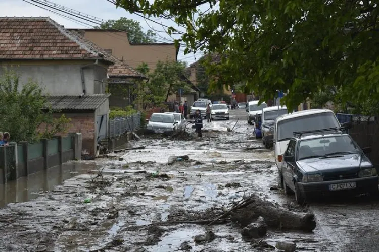 Avertisment important în plin sezon al inundațiilor! Ministerul Sănătății: „Nu beți apă din fântâni”. Recomandările care pot preveni îmbolnăviri grave