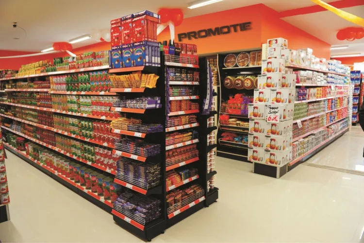 Efect de domino la raft. Carburanții scumpi pot declanșa un nou val de scumpiri. Primele produse care s-ar putea scumpi în următoarele luni