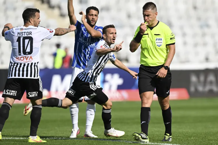 Szabolcs Kovacs, „recompensat” de UEFA, după o greșeală flagrată în meciul U Cluj – Farul. Bifează o premieră importantă pe plan european