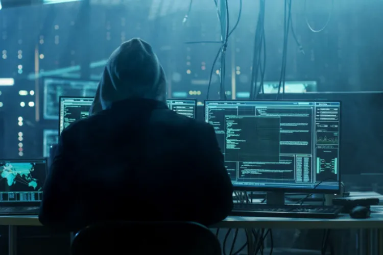 Nu mai poți vinde, cumpăra sau moșteni o casă. Atacul hackerilor asupra Cadastrului a blocat tranzacțiile din toată țara. Nu se știe când revine sistemul